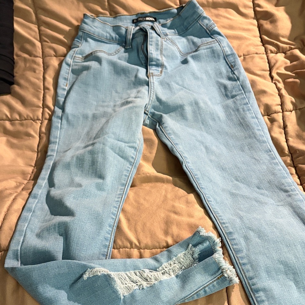 Fashion Nova Light Blue Ripped Skinny Jeans